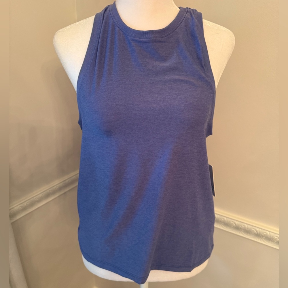 Beyond Yoga Featherweight Rebalance Tank - Picture 3 of 8
